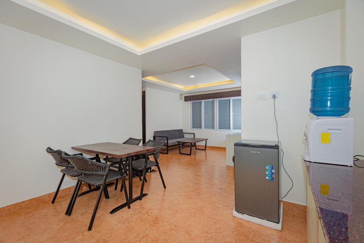 Appartement Poms Penthouse à Pokhara Extérieur photo